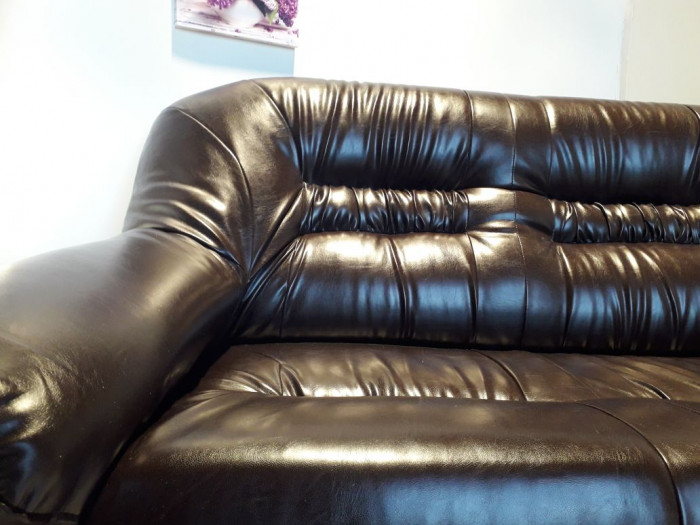 Диван Карелия 3- х местный, коричневый