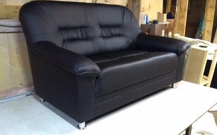 Диван Карелия 3- х местный, черный