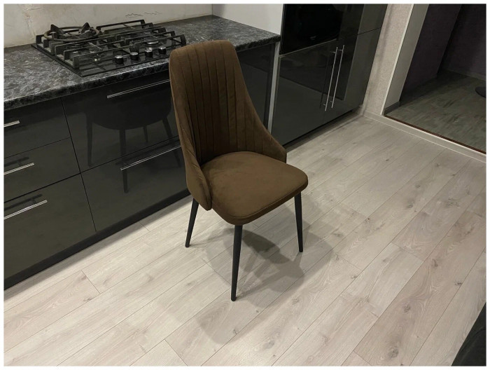 Стул К / черный/велюр шоколад